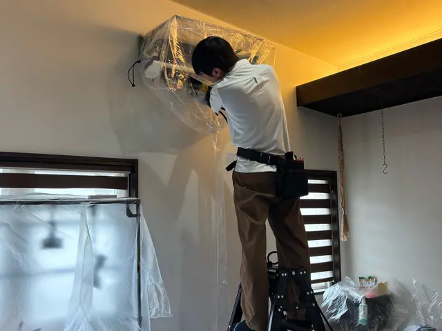 高圧洗浄の様子